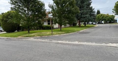 2426 Ione St, Sacramento, CA 95864 Photo