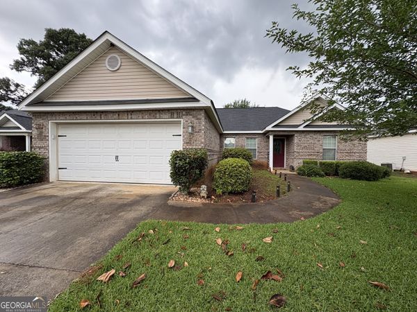 322 Manchester Lane, Byron, GA 31008