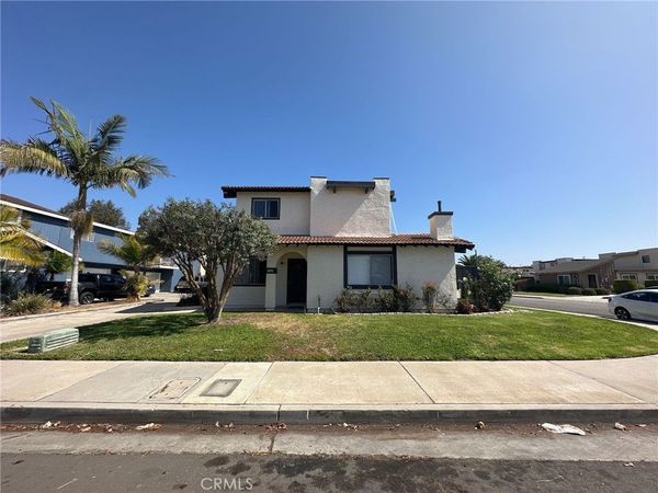 8091 Graziadio Drive, Unit 1, Huntington Beach, CA 92648
