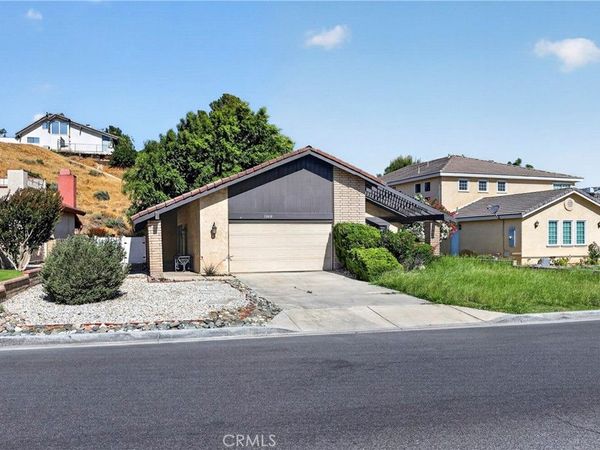 13010 Spring Valley Parkway, Victorville, CA 92395
