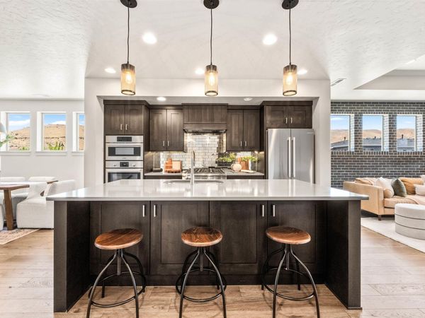 3180 S Barnside Way, Boise, ID 83716