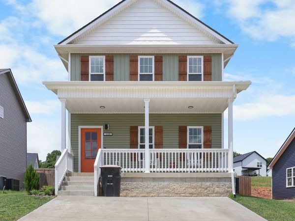 1150 Tybee Dr, Clarksville, TN 37042
