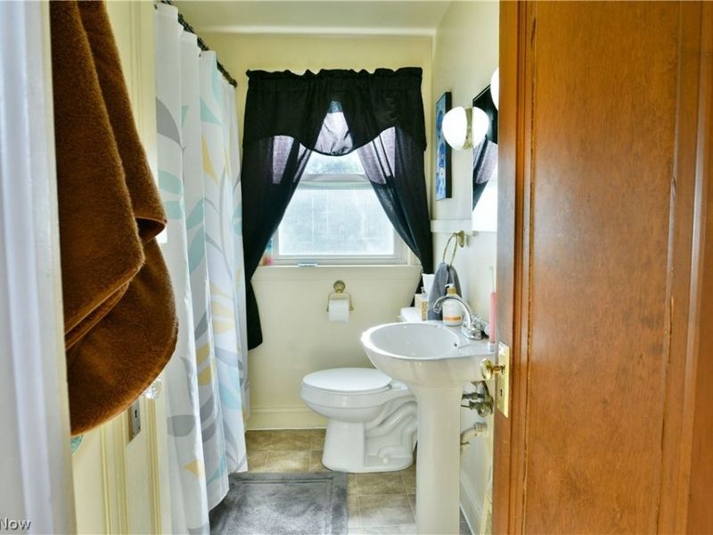 394 Meadowbrook Avenue SE, Warren, OH 44483 Photo 36