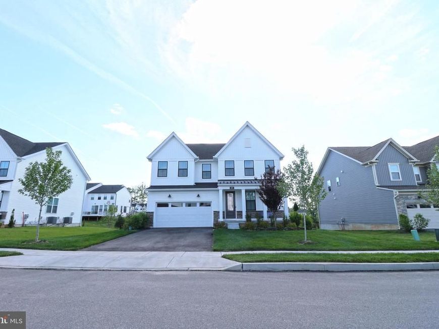 405 E Chestnut Way, King of Prussia, PA 19406 Main Photo