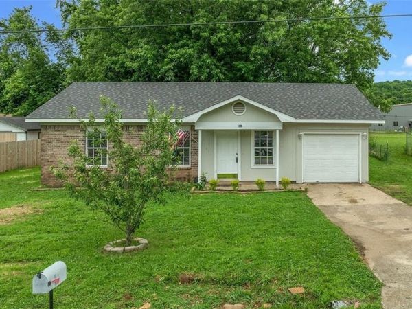 10 N Crest Street, West Fork, AR 72774