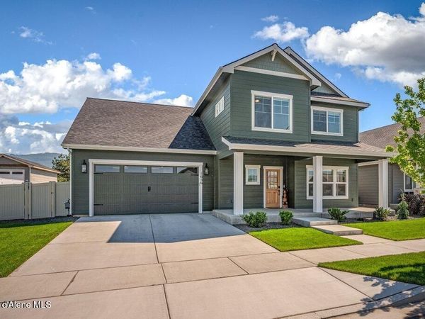 1656 W OKANOGAN AVE , Post Falls, ID 83854