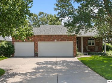 4912 Woodland Hills Drive, Eagle, NE 68347