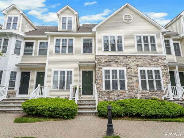 39 Maple Tree, Unit 60, Stamford, CT 06906