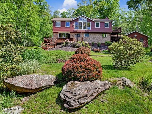 2154 Mountain Ash Lane, White Haven, PA 18661