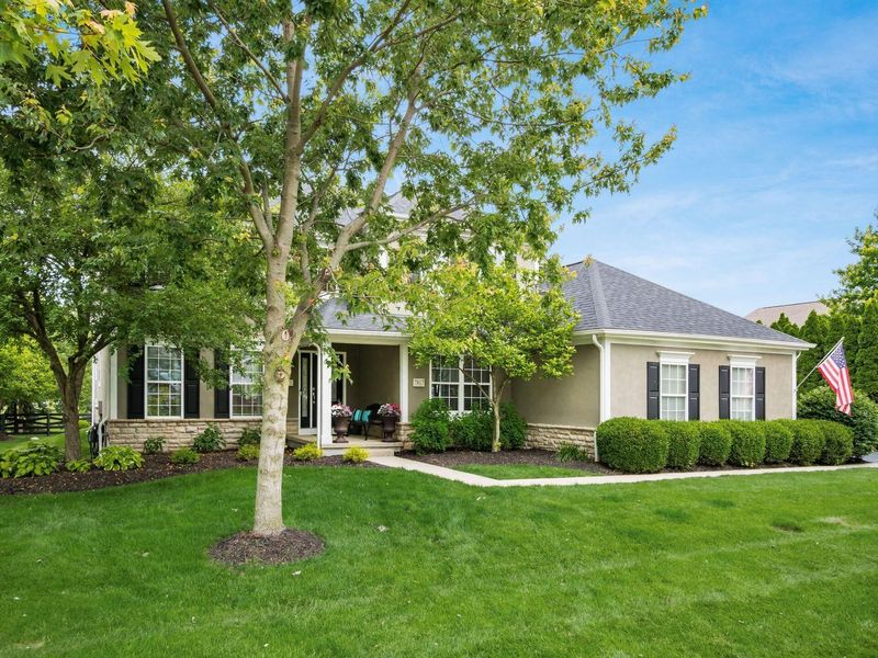 7817 Polo Lane, Powell, OH 43065 Photo 2