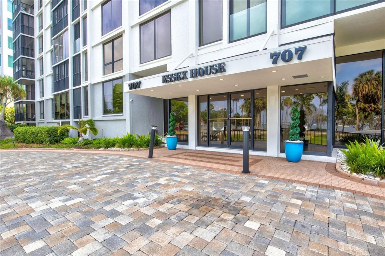 707 S Gulfstream Avenue, Unit 906, Sarasota, FL 34236 Photo