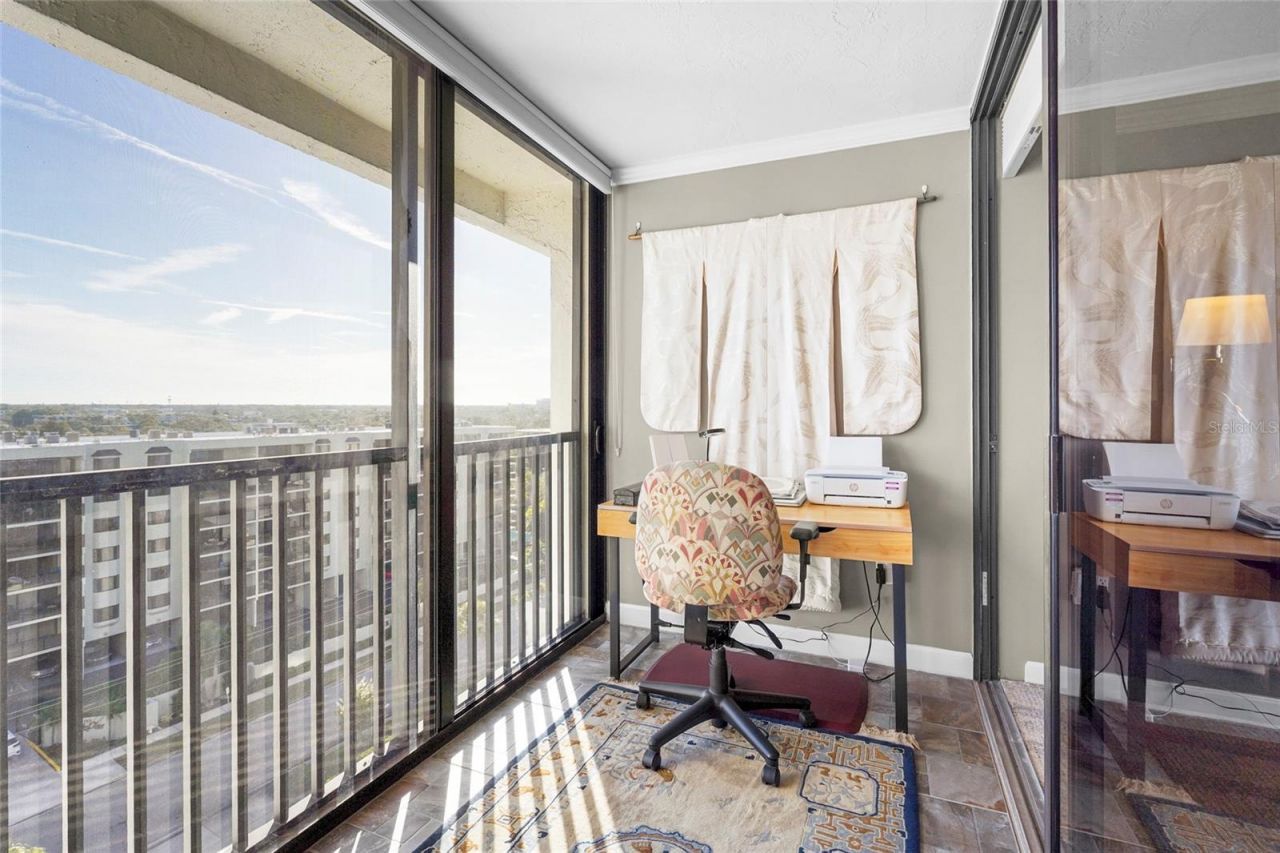 707 S Gulfstream Avenue, Unit 906, Sarasota, FL 34236 Photo
