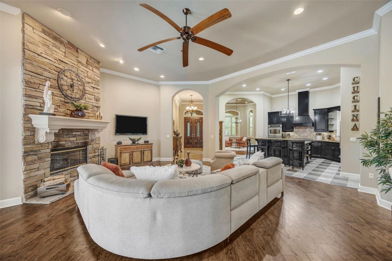 7519 Yardley Way, Tampa, FL 33647 Photo