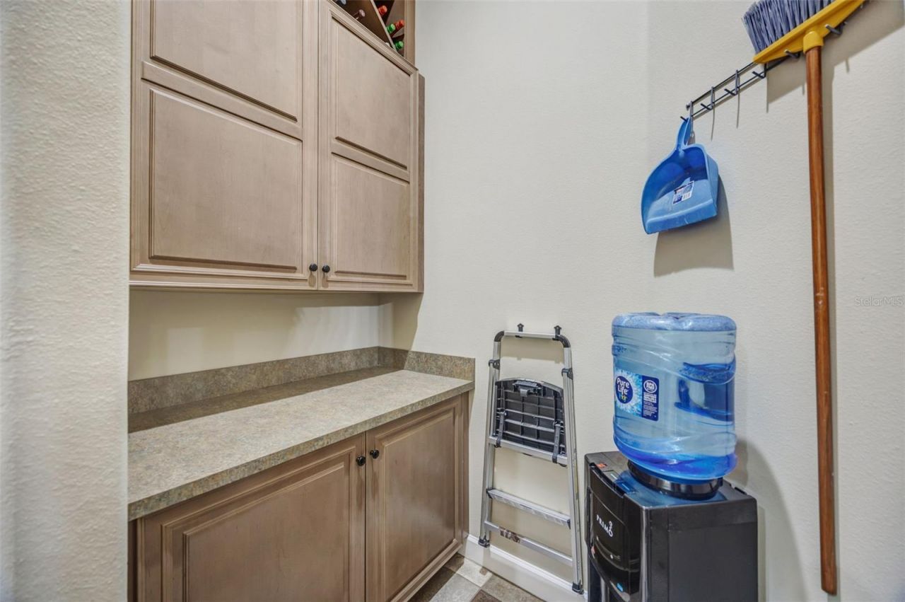 7519 Yardley Way, Tampa, FL 33647 Photo