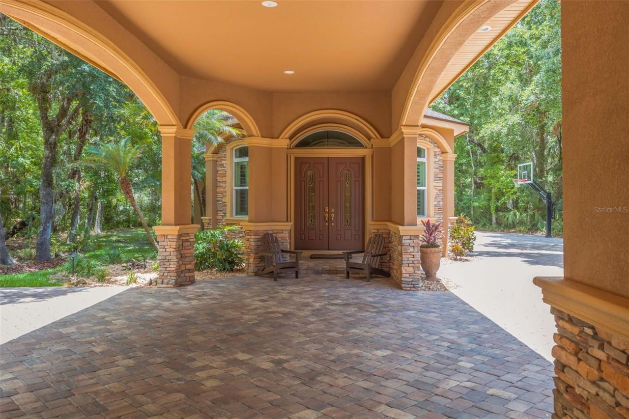 7519 Yardley Way, Tampa, FL 33647 Photo