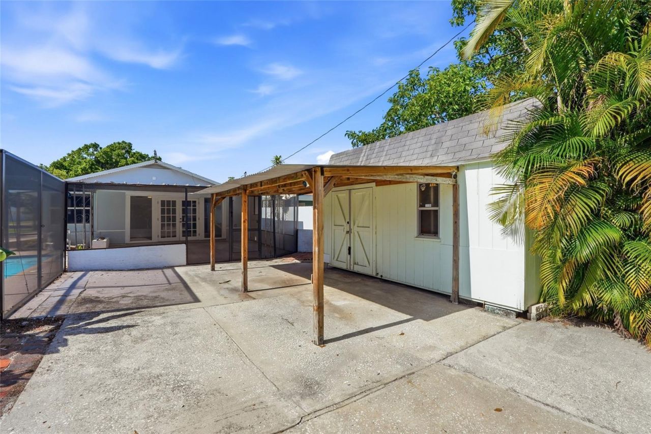 695 41st Street N, Saint Petersburg, FL 33713 Photo