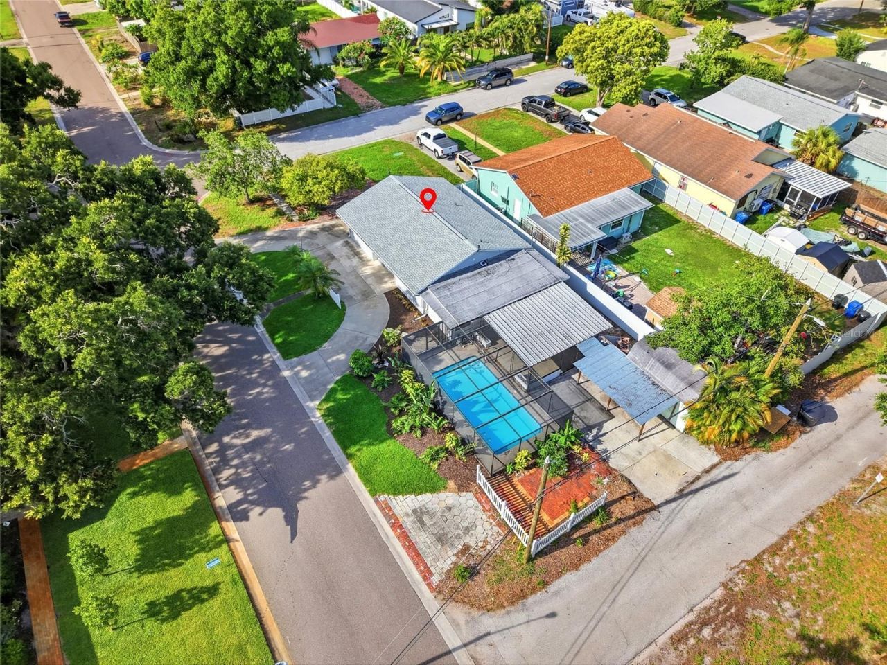 695 41st Street N, Saint Petersburg, FL 33713 Photo
