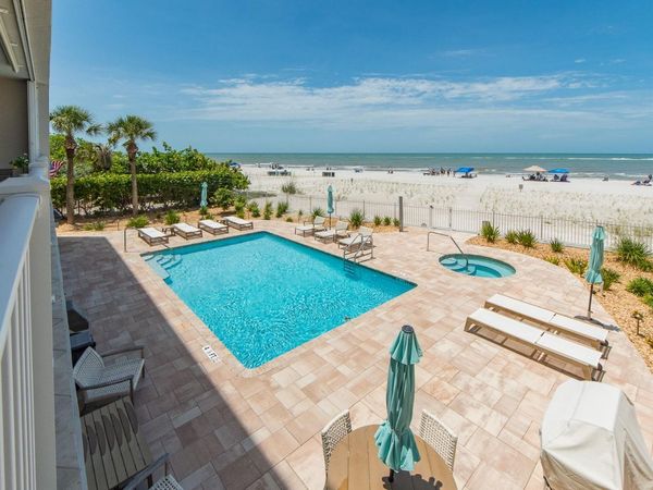 19600 GULF BOULEVARD , Unit 102, INDIAN SHORES, FL 33785