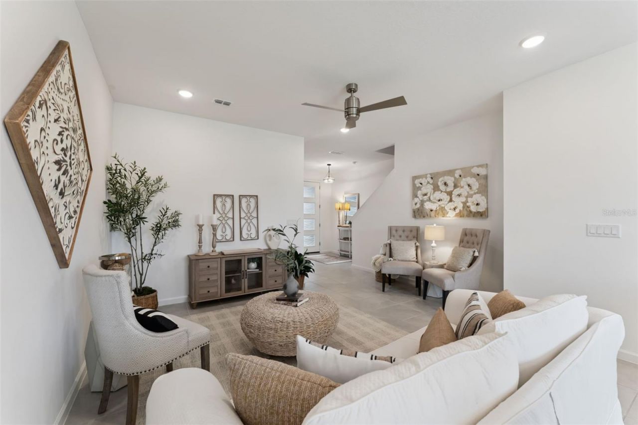 1070 Spring Palms Loop, Orlando, FL 32828 Photo