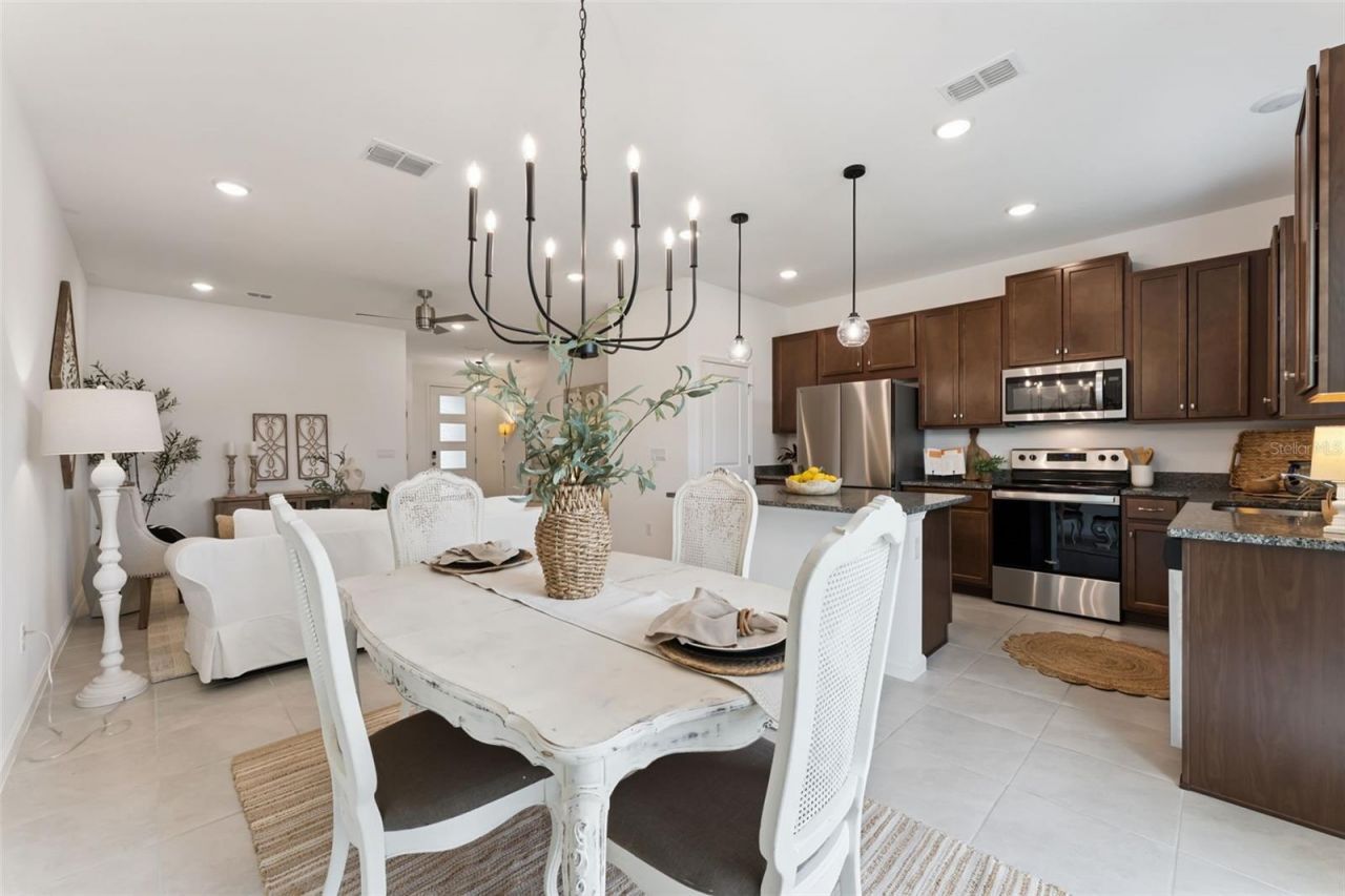 1070 Spring Palms Loop , Orlando, FL 32828 Photo