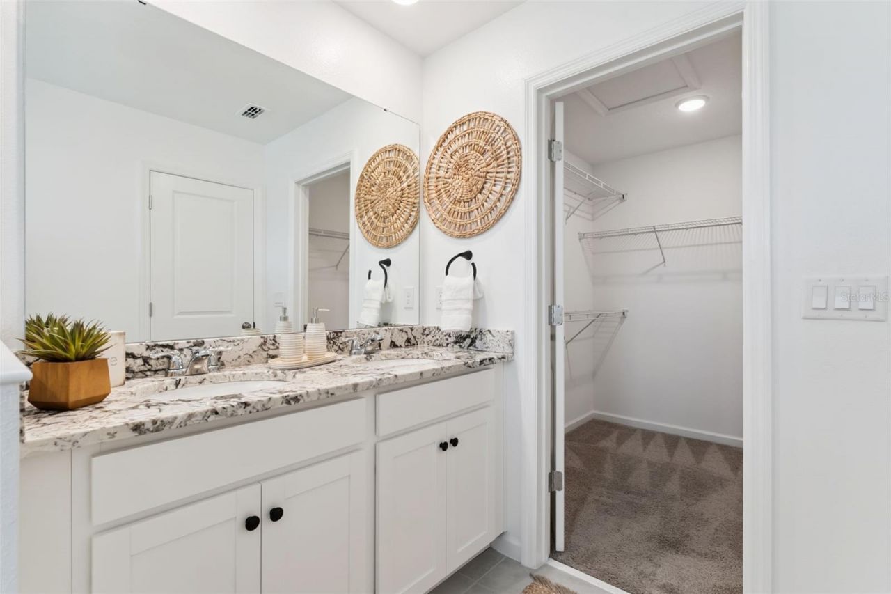1070 Spring Palms Loop , Orlando, FL 32828 Photo