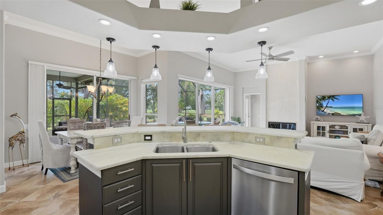 7117 Dornough Lane, Bradenton, FL 34202 Photo