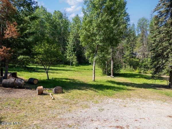 650 Lower Page RD , Smelterville, ID 83868