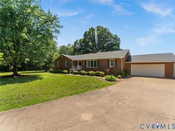 8120 Mt Zion Road, Jetersville, VA 23083