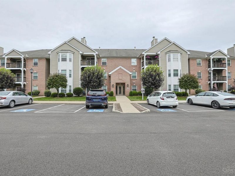 4341 Regency Ridge Court, Unit 303, Green Township, OH 45248 Photo 1