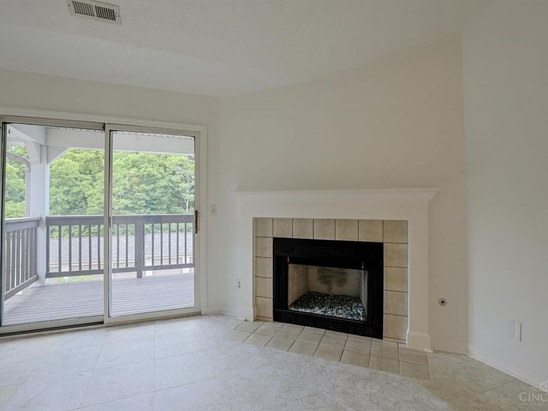 4341 Regency Ridge Court, Unit 303, Green Township, OH 45248 Photo 22