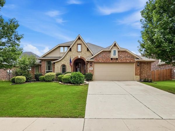 4204 Cobblestone Circle, Mansfield, TX 76063