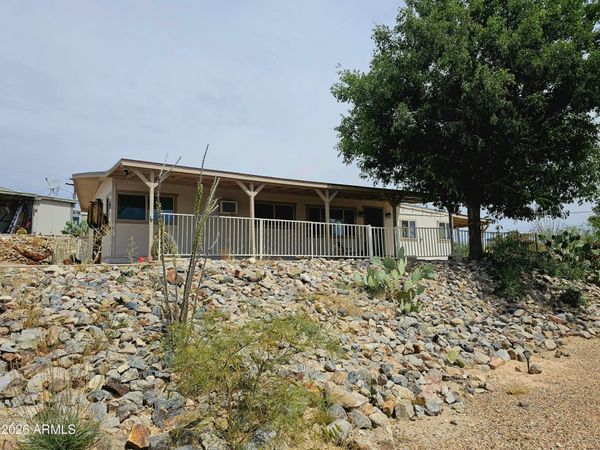 150 W AVENIDA DE LA LOMA, Tombstone, AZ 85638
