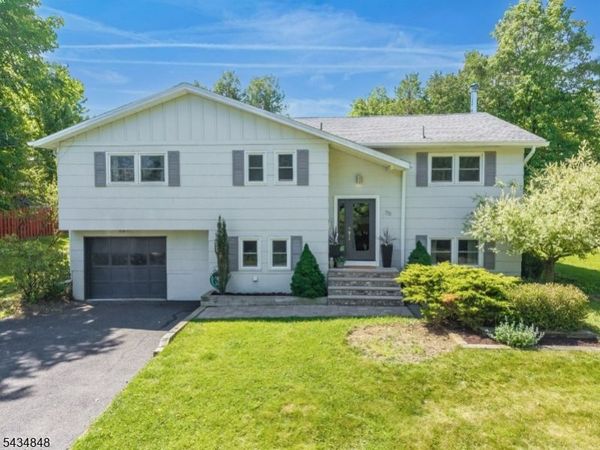70 Madison Ave, Mount Olive, NJ 07828