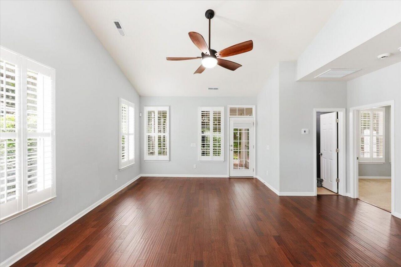 1646 Indaba Way Photo 6