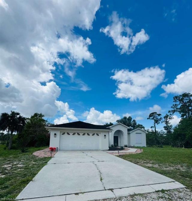2224 Wellington Ave , Alva, FL 33920 Photo