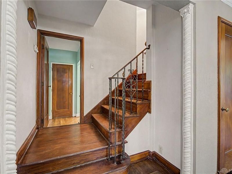 24 Monteray Road, Oakwood, OH 45419 Photo 10