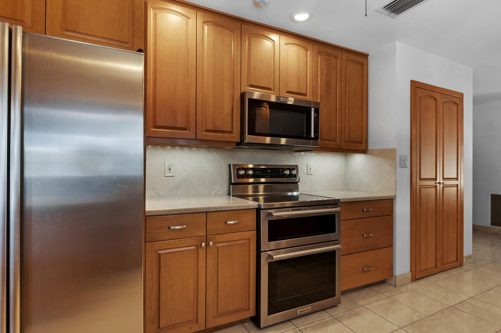 2141 NE 67th Street, Fort Lauderdale, FL 33308 Photo