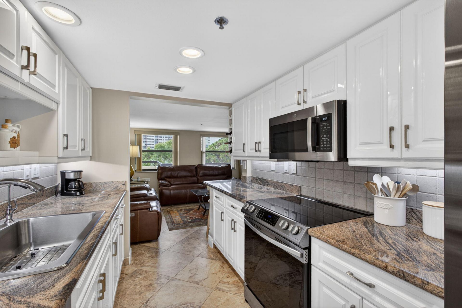 364 Golfview Road, Unit 506, North Palm Beach, FL 33408 Photo