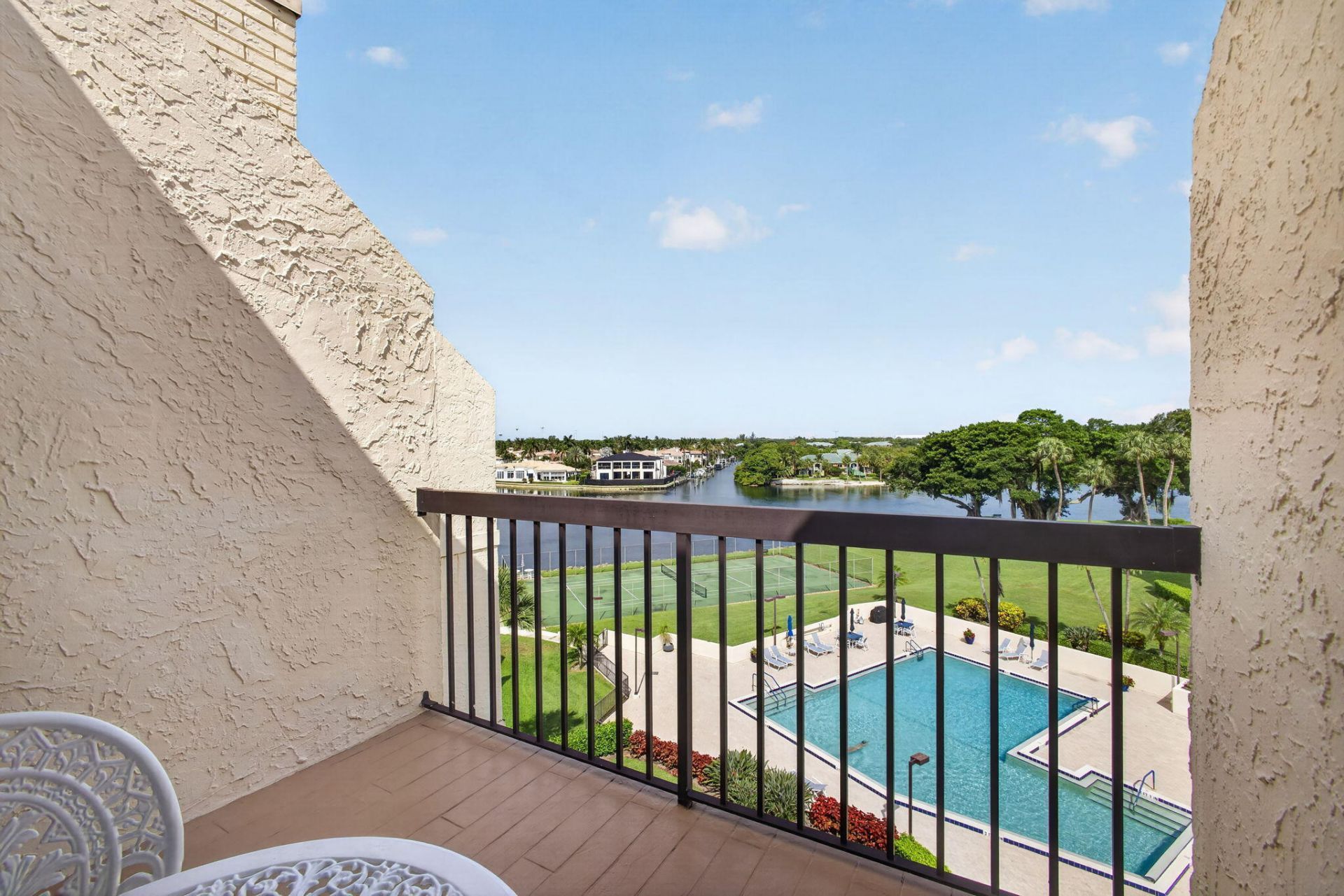 364 Golfview Road, Unit 506, North Palm Beach, FL 33408 Photo