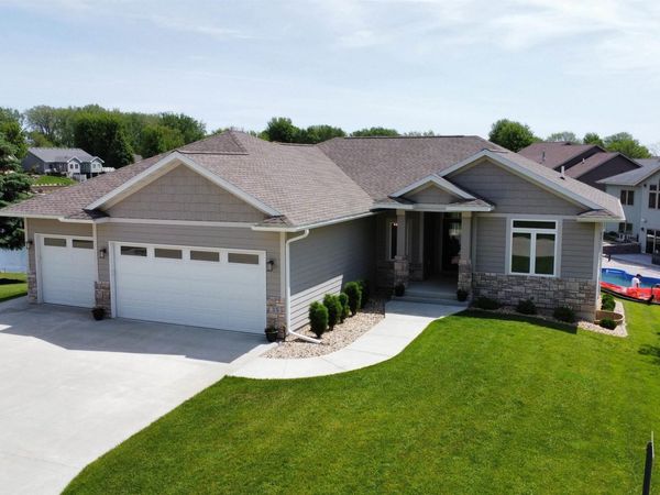 35 Venetian Drive, Clear Lake, IA 50428