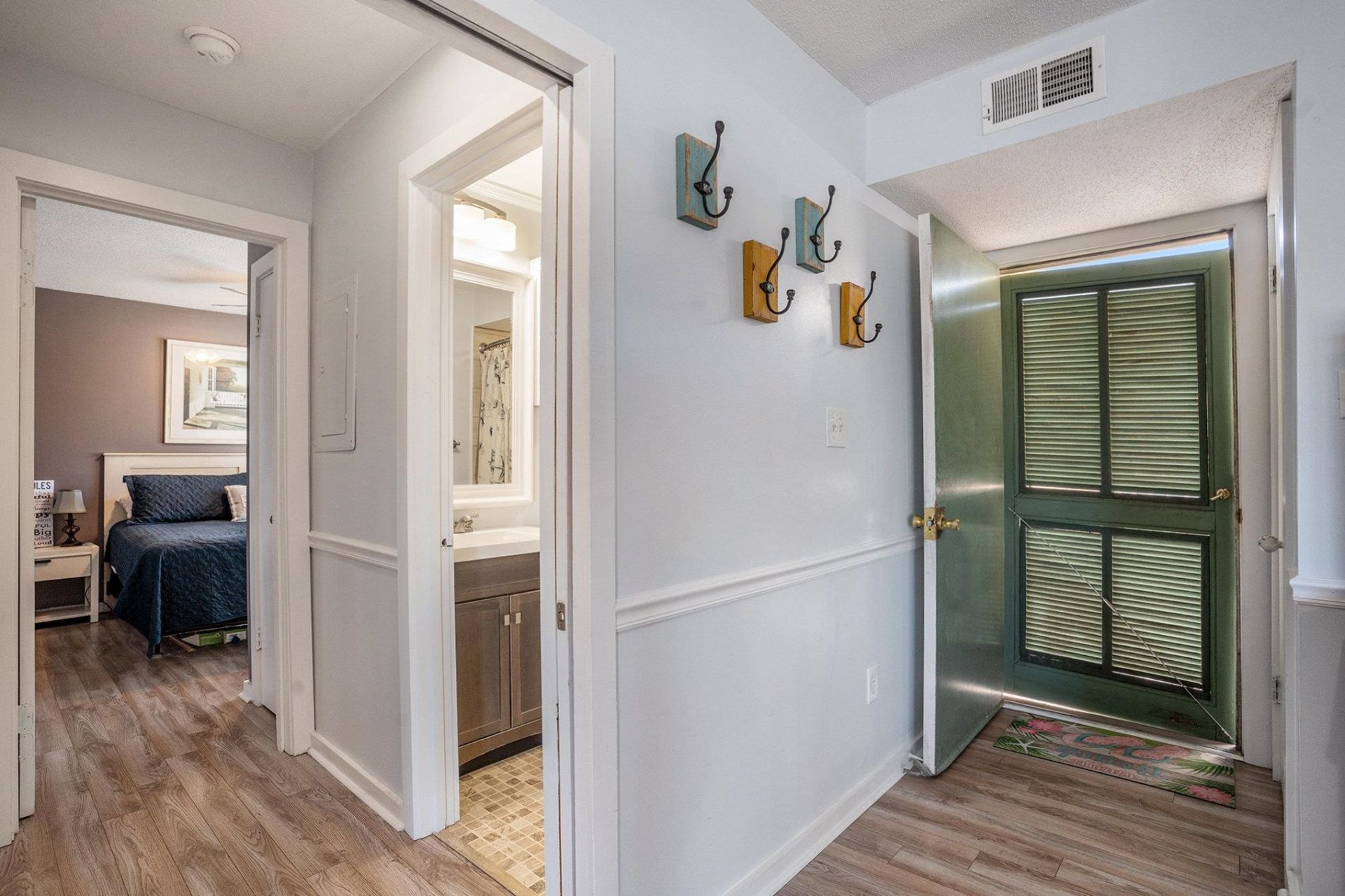 9661 Shore Dr.  Photo 18