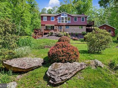 2154 MOUNTAIN ASH LANE, WHITE HAVEN, PA 18661