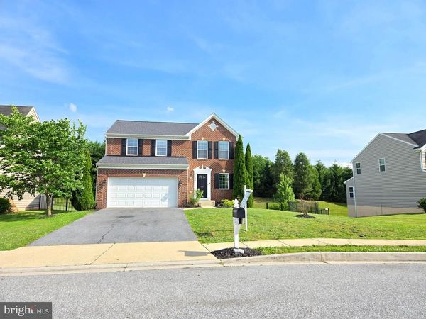 725 LOWER FIELD CIRCLE, WESTMINSTER, MD 21158