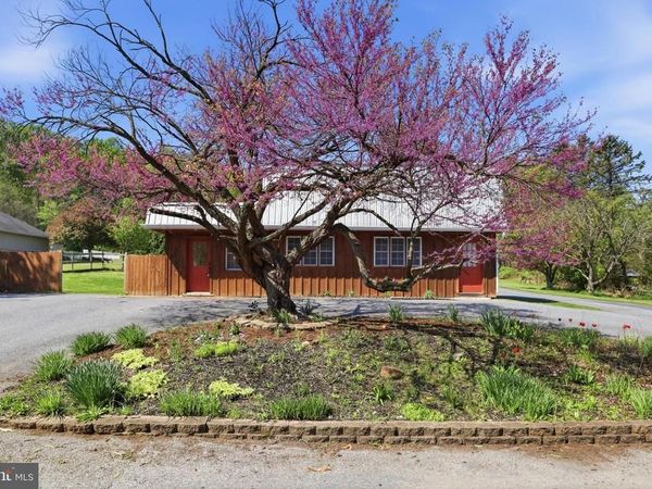 625 PLEASANT VIEW ROAD, LEWISBERRY, PA 17339