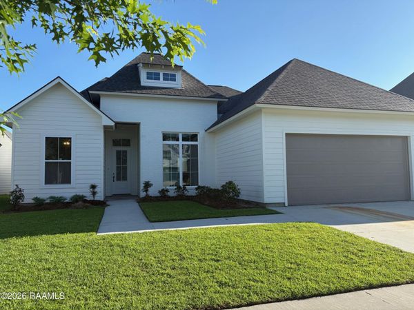 225 Treescape Drive, Lafayette, LA 70508