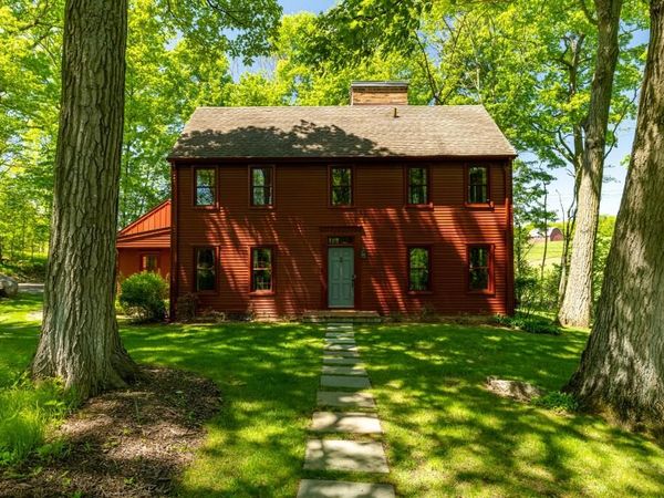 4505 W Loch Alpine Drive, Ann Arbor, MI 48103
