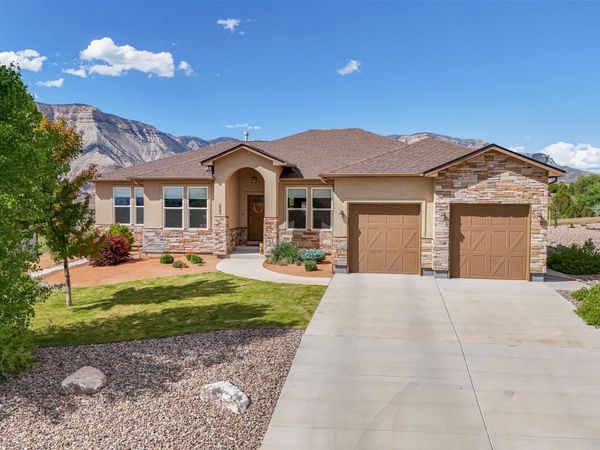 223 Eagle Ridge Drive , Parachute, CO 81635