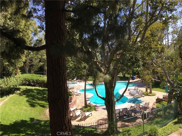 564 N Bellflower Blvd #209, Long Beach, CA 90814