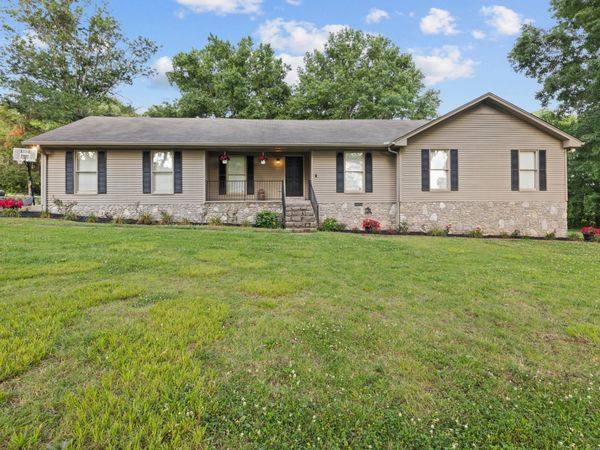 1267 Walnut Hill Rd , Lebanon, TN 37090