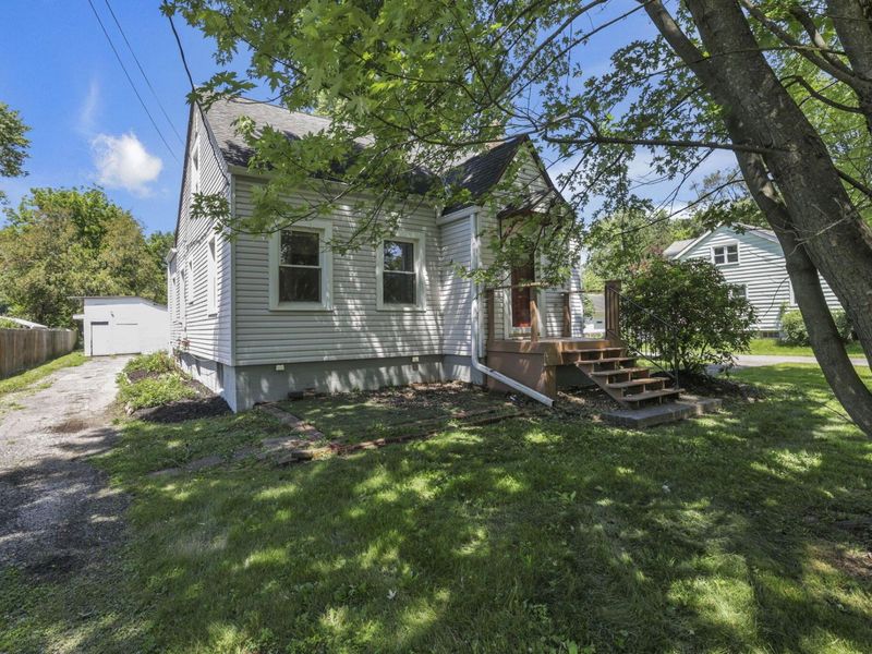 3017 Courtright Road , Columbus, OH 43232 Photo 2